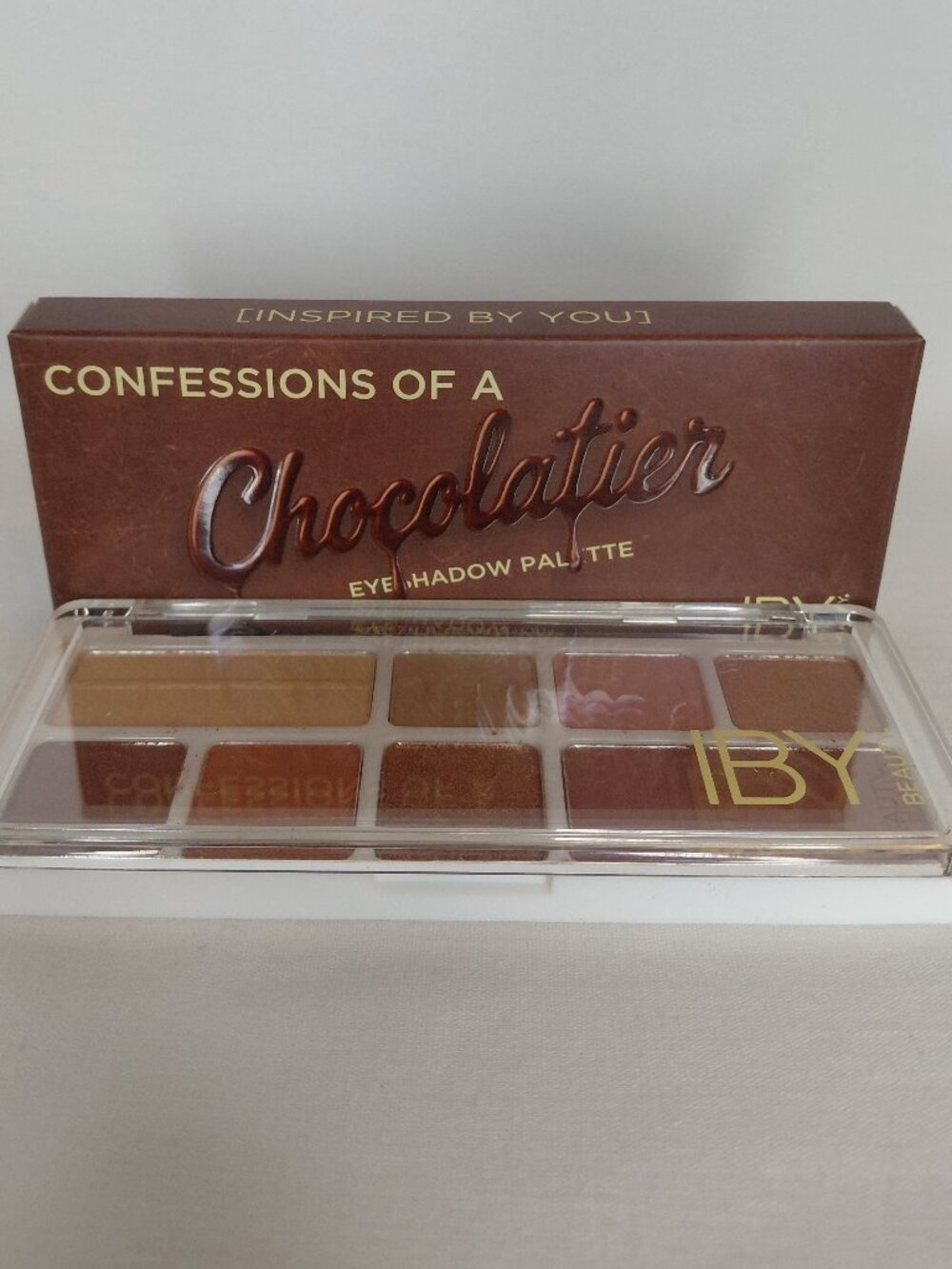 IBY Beauty - Confessions of a Chocolatier Eyeshadow Palette